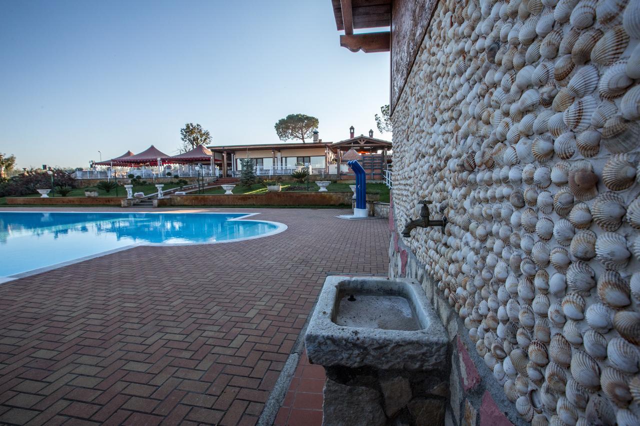 Hotel Tenuta Gran Paradiso Palombara Sabina Exterior foto